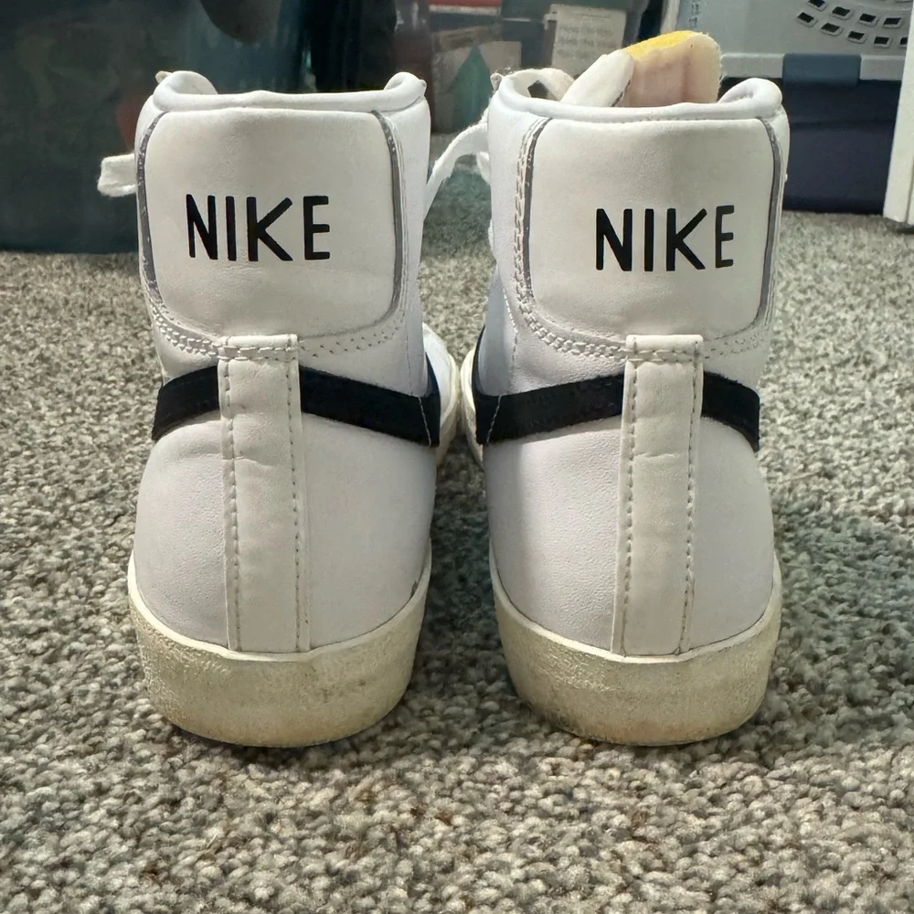 Nike High Top Blazers - Picture 3 of 5
